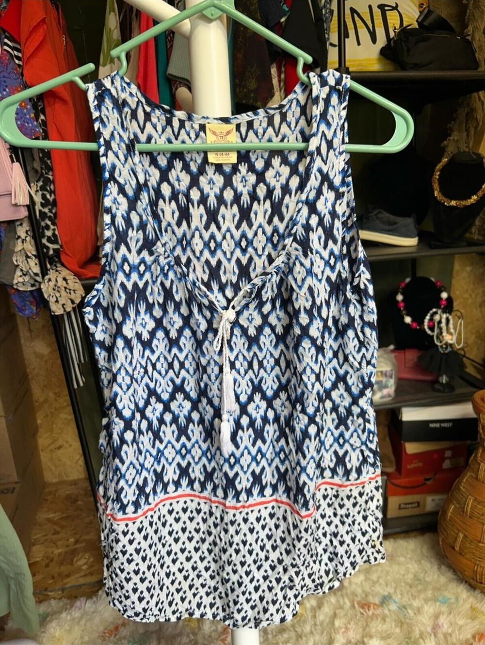 Faded Glory Blue and White Patterned Tank Top Size S